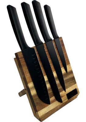 SCX.design K04 kitchen knives and cutting board set